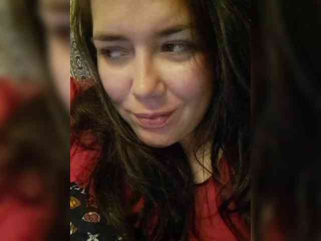Naturally_Mom webcam
