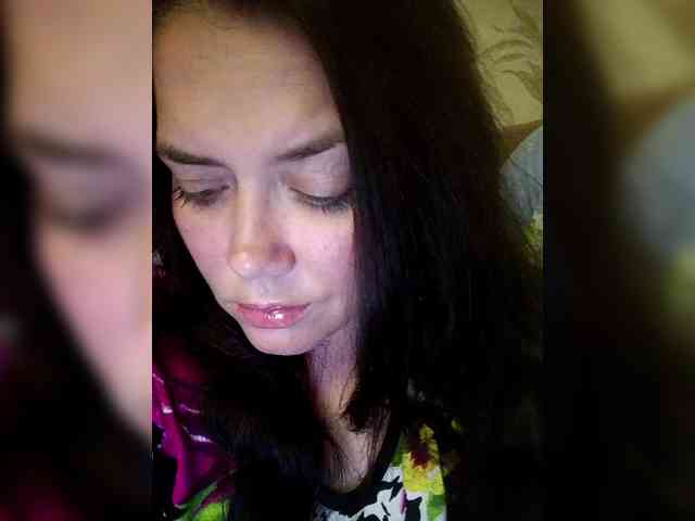 Naturally_Mom webcam