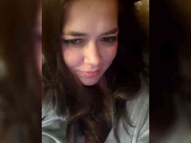 Naturally_Mom webcam