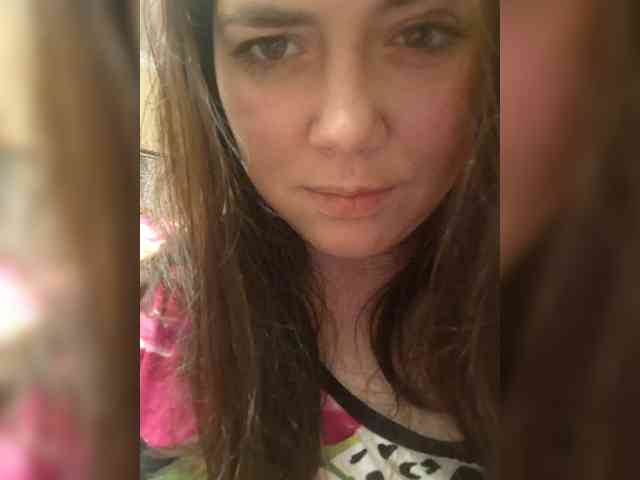 Naturally_Mom webcam