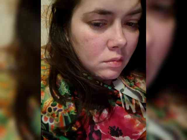 Naturally_Mom webcam