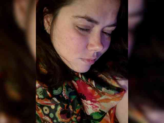 Naturally_Mom webcam