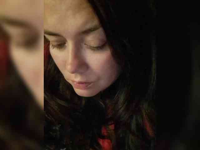 Naturally_Mom webcam