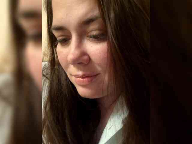 Naturally_Mom webcam