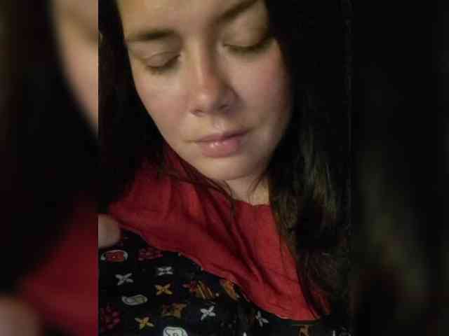 Naturally_Mom webcam