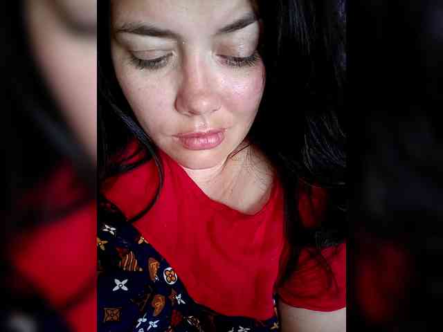 Naturally_Mom webcam