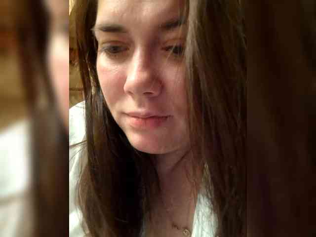 Naturally_Mom webcam