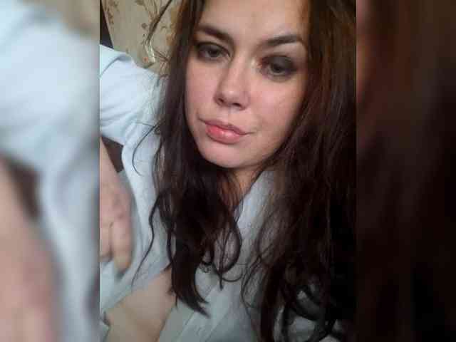 Naturally_Mom webcam