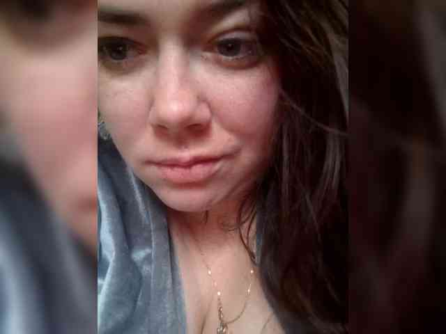 Naturally_Mom webcam