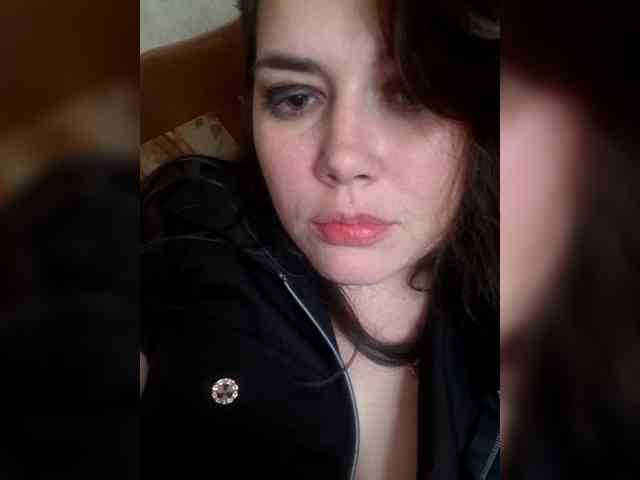 Naturally_Mom webcam