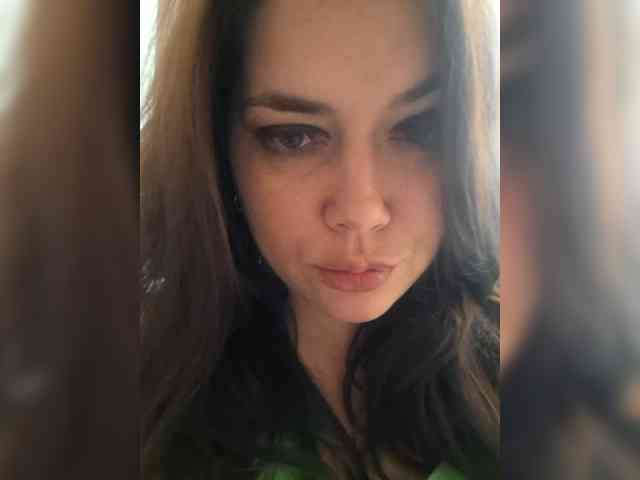 Naturally_Mom webcam