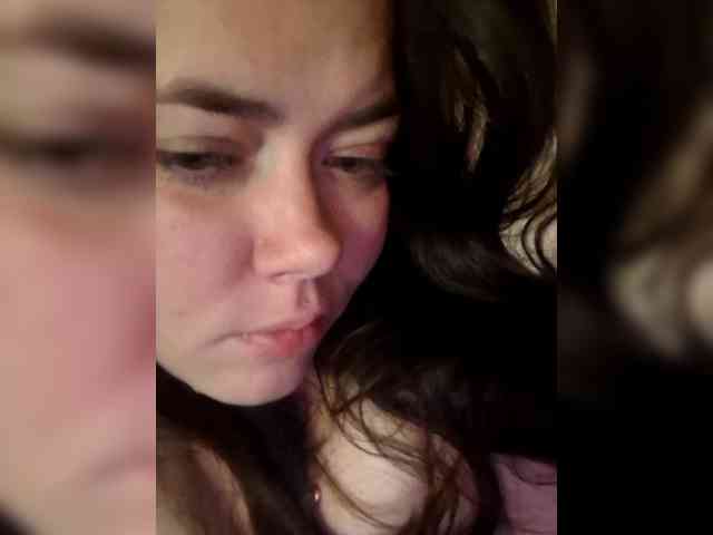 Naturally_Mom webcam