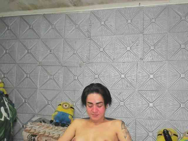 KayceeIlove Live Webcam on BongaCams