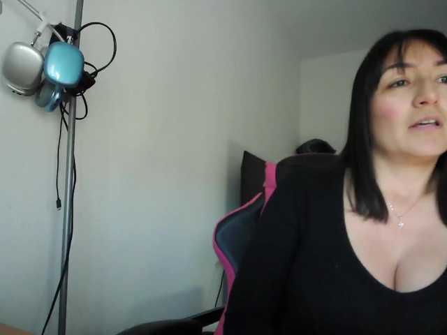 natylusexy's BongaCams show and profile