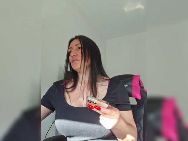 natylusexy's BongaCams show and profile