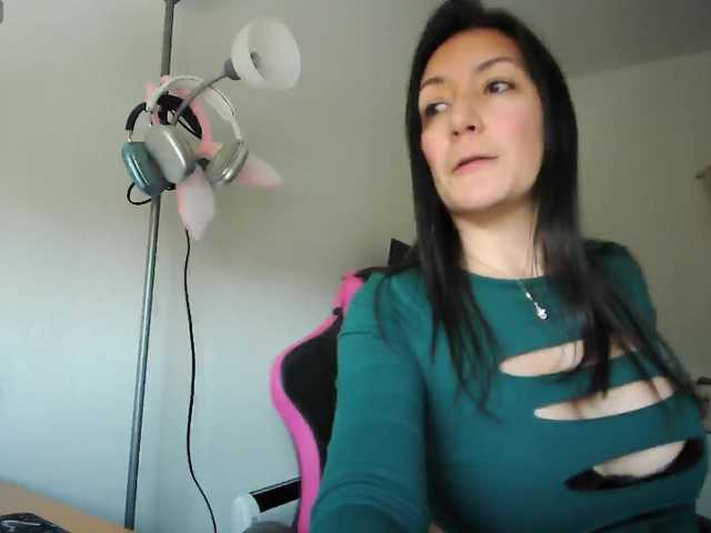 natylusexy's BongaCams show and profile