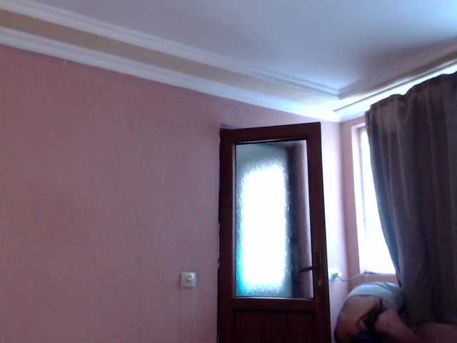 SarinnnaLuv's BongaCams show and profile