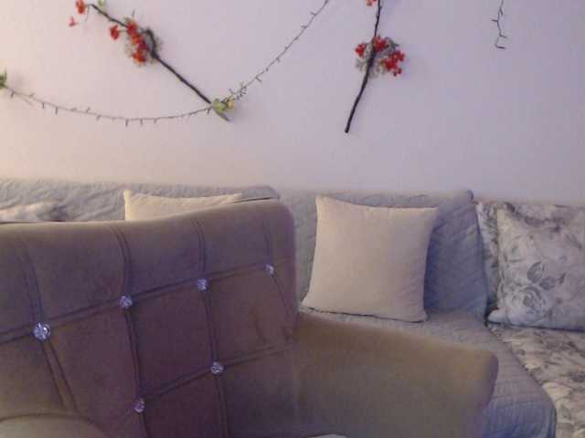  goodSnowQueen chat room