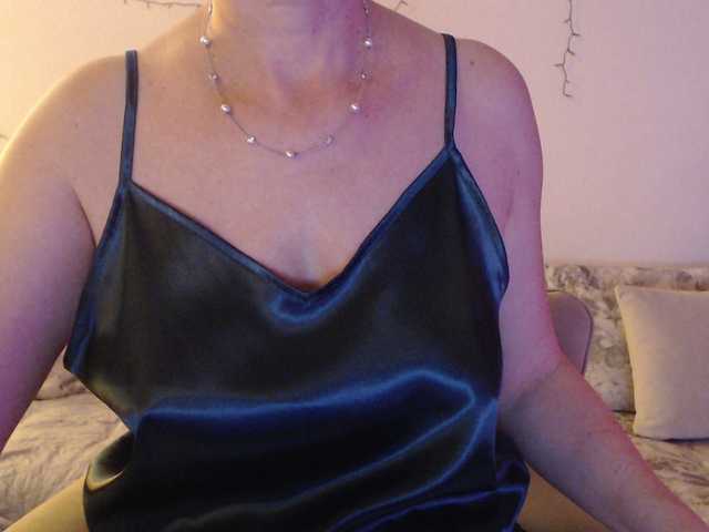 goodsnowqueen live sex show