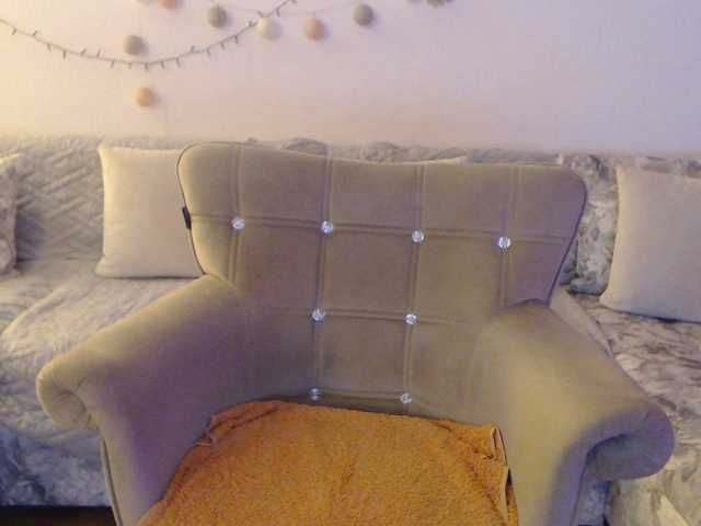  goodSnowQueen chat room