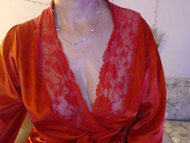 goodSnowQueen's BongaCams show and profile