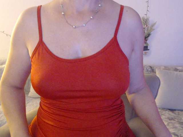 goodSnowQueen from BongaCams is Freechat