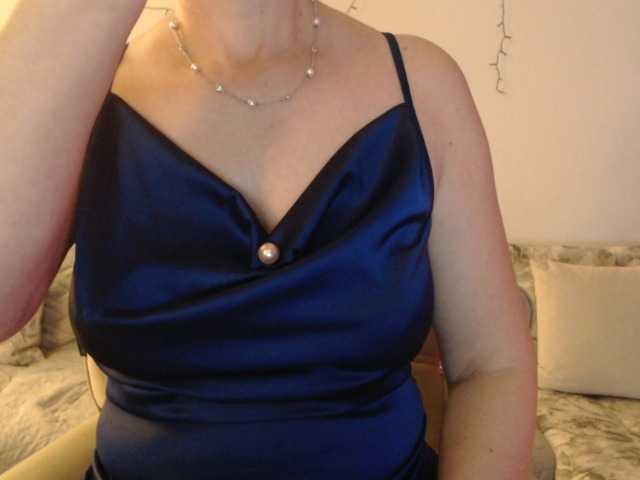 goodsnowqueen online