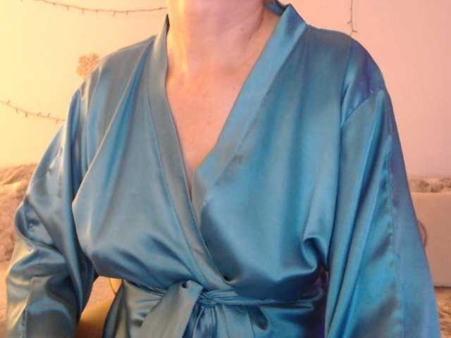 goodSnowQueen's BongaCams show and profile