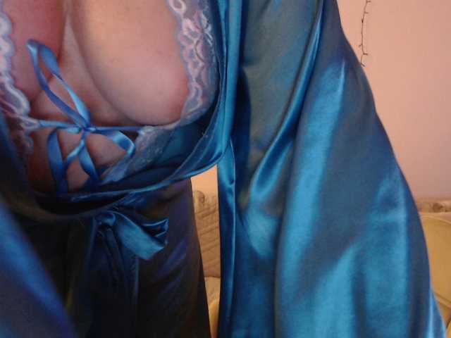  goodSnowQueen chat room