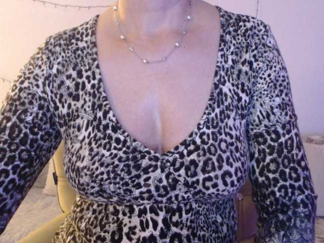 goodsnowqueen live sex show