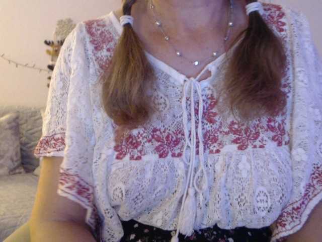 goodsnowqueen cam belle