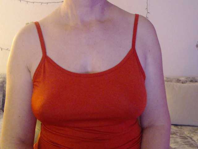 goodsnowqueen cam belle