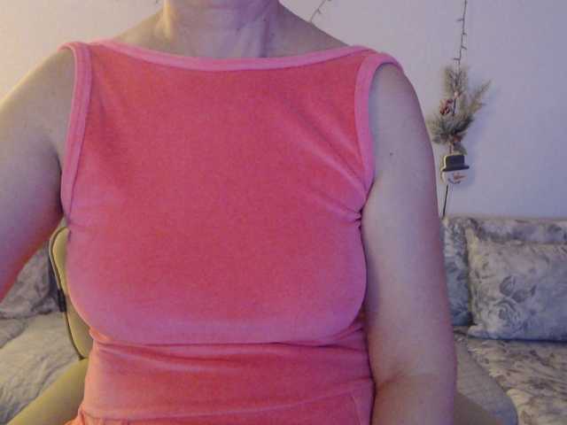 goodSnowQueen — I am here for you to appreciate me, don't ask for a free show.