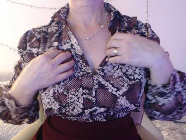 goodsnowqueen live sex show