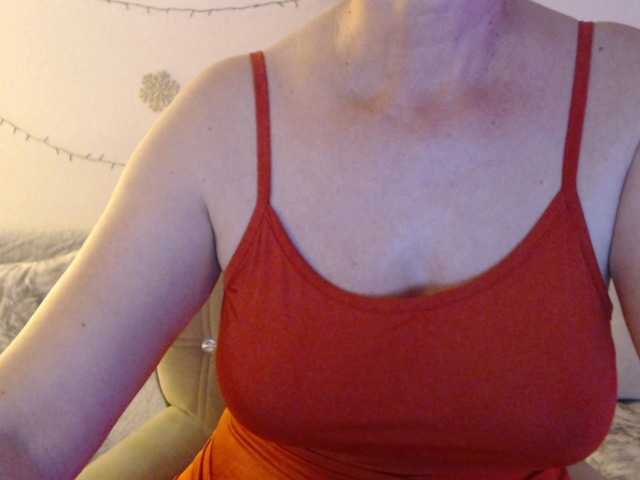 goodSnowQueen's BongaCams show and profile