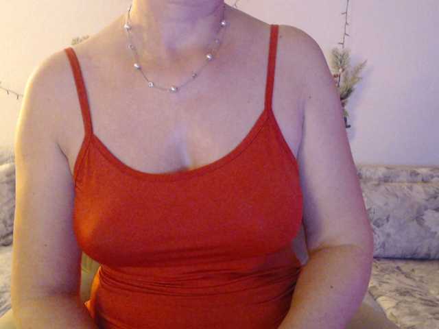 goodSnowQueen webcam