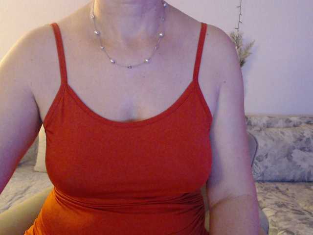 goodsnowqueen cam belle