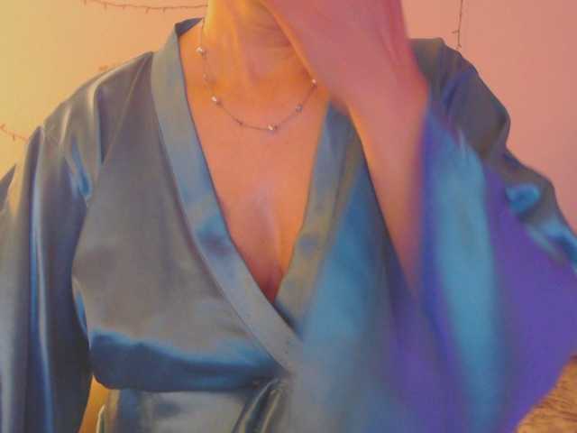 goodsnowqueen online