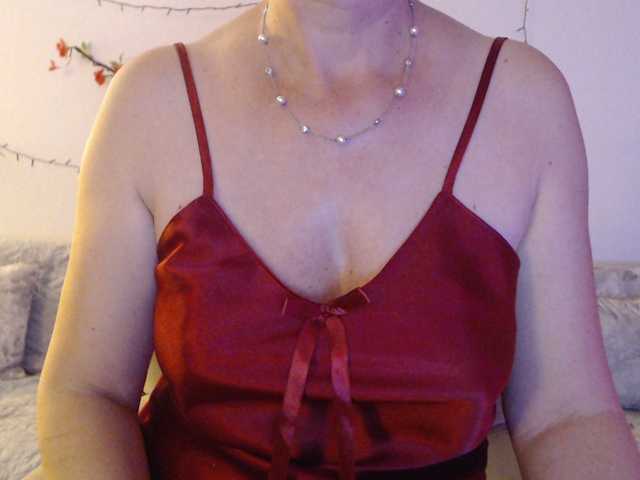 goodSnowQueen webcam