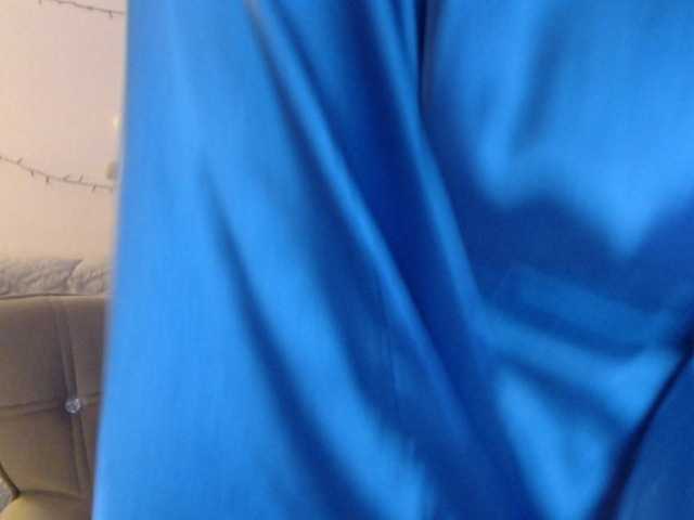 goodSnowQueen's BongaCams show and profile