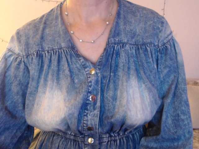 goodSnowQueen's BongaCams show and profile