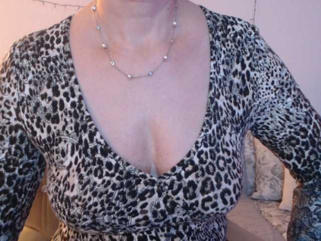 goodsnowqueen live sex show