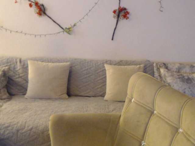  goodSnowQueen chat room