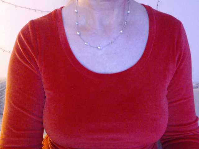 goodsnowqueen cam belle