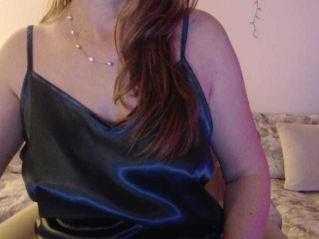 goodsnowqueen live sex show