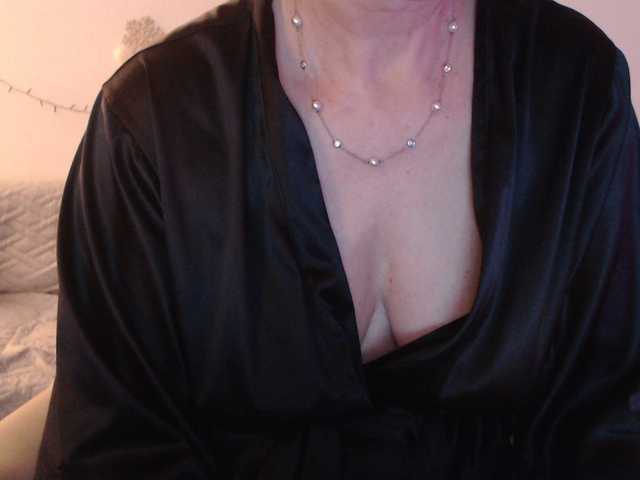 goodsnowqueen online