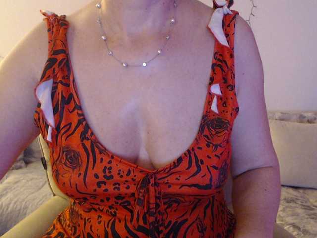 goodsnowqueen live sex show