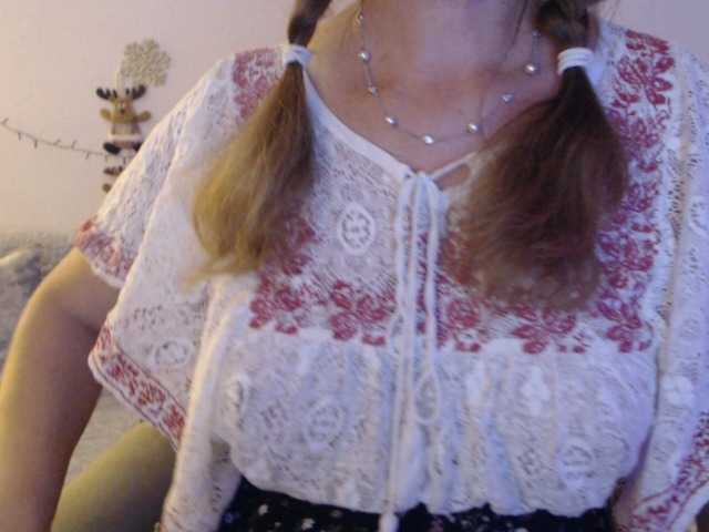 goodsnowqueen cam belle