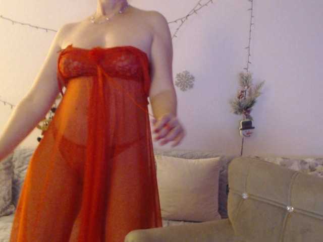 goodSnowQueen's BongaCams show and profile