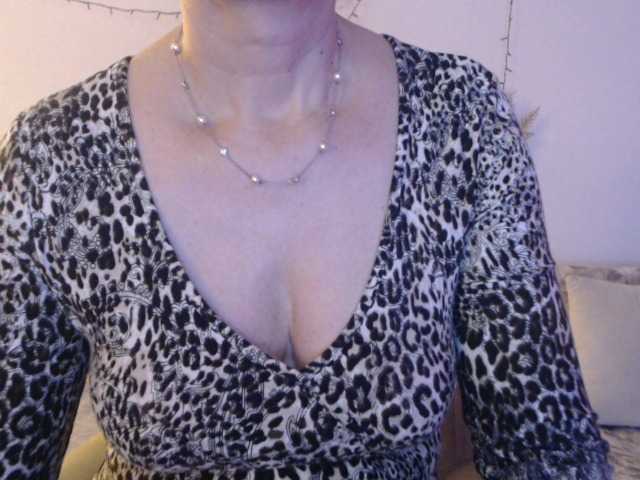 goodsnowqueen online